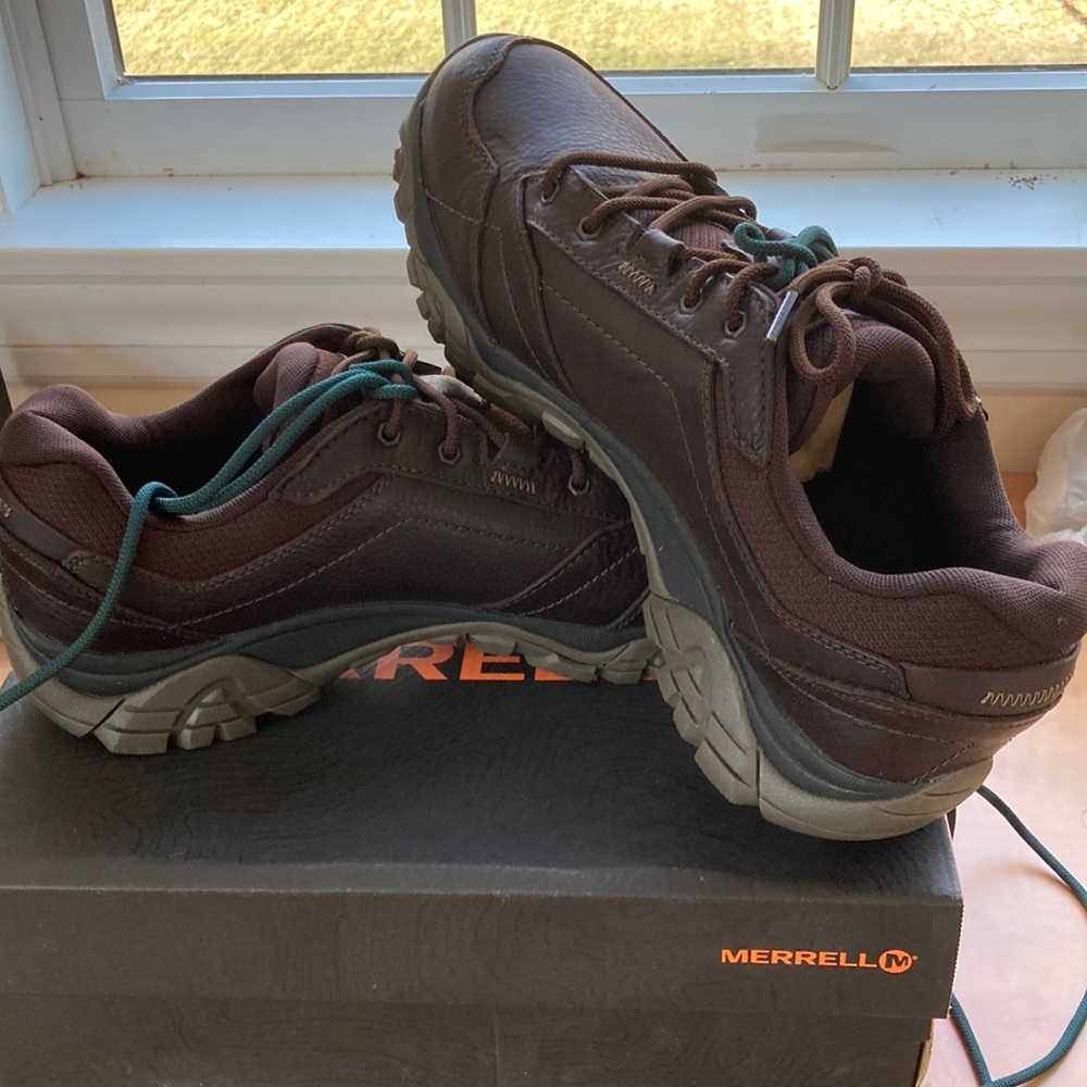 **NEW** Merrell Moab Adventure Luna